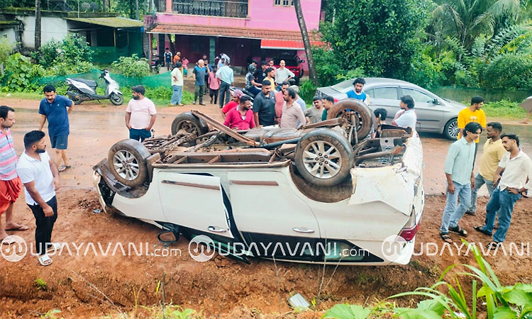 ‌Belthangady: ತನಿಖೆಗೆ ಬಂದಿದ್ದ ಎಸ್ಐಟಿ ಅಧಿಕಾರಿಗಳ ಕಾರು ಪಲ್ಟಿ