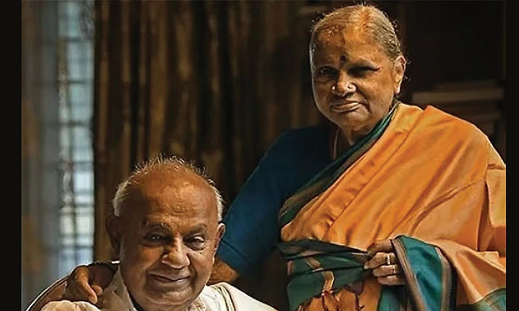 Former PM Deve Gowda's wife Chennamma hospitalised due to breathing difficulty