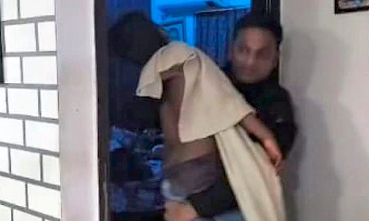 Dharawad: ವೈದ್ಯ ತಾಯಿಯಿಂದ ಹಲ್ಲೆಗೊಳಗಾದ ಬುದ್ಧಿಮಾಂದ್ಯ ಬಾಲಕ ಪ್ರಾಣಾಪಾಯದಿಂದ ಪಾರು