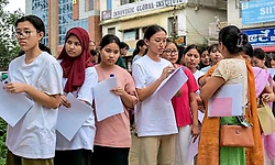 NEET UG 2026 ಫಲಿತಾಂಶ ಪ್ರಕಟ: ಪಂಜಾಬ್‌ನ ಆರ್ಯನ್ ಮತ್ತು ಹರಿಯಾಣದ ಪನ್ಶುಲ್ ದೇಶಕ್ಕೆ ಪ್ರಥಮ