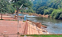ಓಡುವ ನದಿ ಸಾಗರವ ಸೇರಲೇಬೇಕು..ಮೀನು ಬದುಕಬೇಕು!
