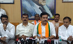 ಡಿಕೆಶಿ ಸಿಎಂ ಆದರೂ ರಿಯಲ್ ಎಸ್ಟೇಟ್ ಧೋರಣೆಯಿಂದ ಹೊರ ಬಂದಿಲ್ಲ: ಬಿ.ವೈ ವಿಜಯೇಂದ್ರ