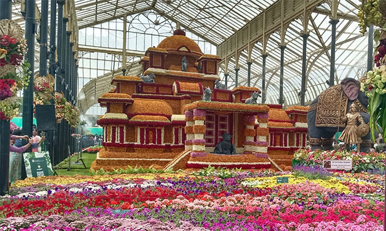 ಲಾಲ್‌ಬಾಗ್‌ ಫಲಪುಷ್ಪ ಮೇಳ: ಒಂದೇ ದಿನ 2 ಲಕ್ಷ ಜನ ಭೇಟಿ