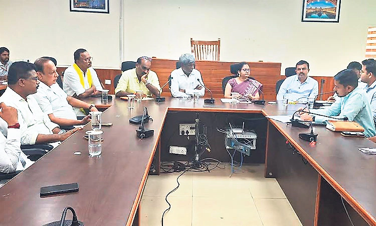 Complete Malpe–Karavali Junction highway works at the earliest: Kota