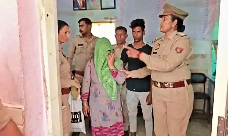 Meerut murder case: ಗಂಡನನ್ನ ಕೊಂದು ಹಾವಿನ ನಾಟಕವಾಡಿದ್ದ ಪತ್ನಿ, ಪ್ರಿಯಕರನಿಗೆ ಗಲ್ಲು!