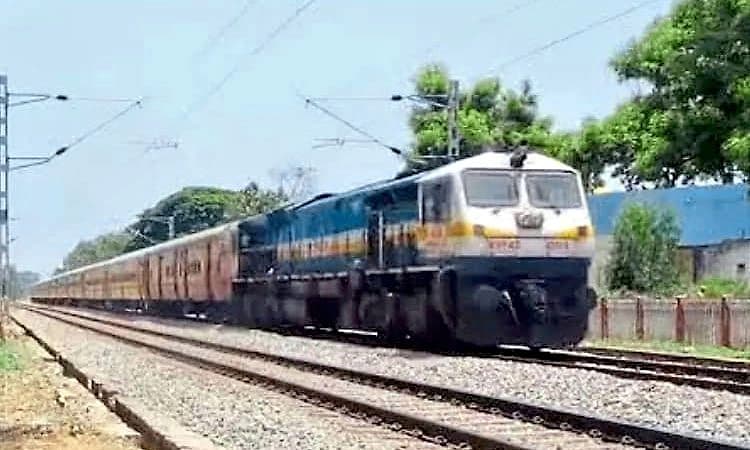 ರೈಲು ಪ್ರಯಾಣಿಕರ ಗಮನಕ್ಕೆ: ತಾಳಗುಪ್ಪ-ಬೆಂಗಳೂರು ಎಕ್ಸ್‌ಪ್ರೆಸ್ ಸಂಚಾರದಲ್ಲಿ ವ್ಯತ್ಯಯ