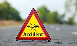 ಕಾಪು : ಪಾದಚಾರಿಗೆ ಬುಲಟ್ ಢಿಕ್ಕಿ, ಮೂವರಿಗೆ ಗಾಯ  