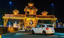 Shiroor paryaya: ಪರ್ಯಾಯ ಸಂಭ್ರಮ: ಜಗಮಗಿಸುತಿದೆ ಕೃಷ್ಣ  ನಗರಿ- ನಾಳೆ ಮುಂಜಾನೆ ಮೆರವಣಿಗೆ