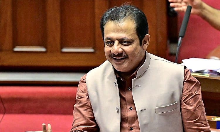 Karnataka Congress: 2028ರವರೆಗೆ ಸಿದ್ದರಾಮಯ್ಯನವರೇ ಮುಖ್ಯಮಂತ್ರಿ: ಸಚಿವ ಜಮೀರ್‌ ಅಹಮದ್