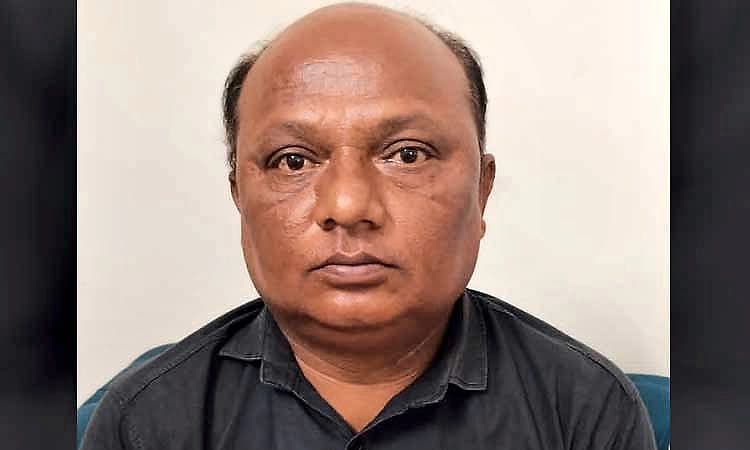 Kalaburagi: ಆದೇಶ ಪ್ರತಿ ನೀಡಲು ಲಂಚಕ್ಕೆ ಬೇಡಿಕೆ...  ಲೋಕಾಯುಕ್ತ ಬಲೆಗೆ ಬಿದ್ದ ಎಫ್‌ಡಿಎ