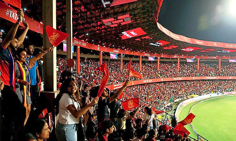 IPL: ಆರ್‌ಸಿಬಿ ಅಭಿಮಾನಿಗಳಿಗೆ ಗುಡ್‌ ನ್ಯೂಸ್; ಚಿನ್ನಸ್ವಾಮಿಯಲ್ಲಿ ಪಂದ್ಯ ನಡೆಸಲು ಅನುಮತಿ