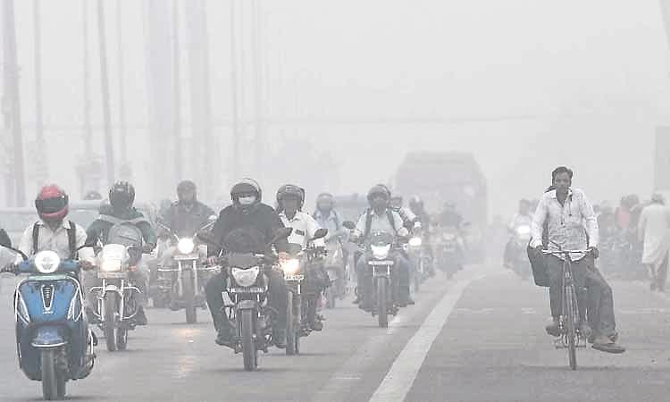 ದಿಲ್ಲಿ ವಾಯು ಗುಣಮಟ್ಟ 428ಕ್ಕೆ ಕುಸಿತ: ನಿಯಂತ್ರಣ ನಿಯಮ ಜಾರಿ