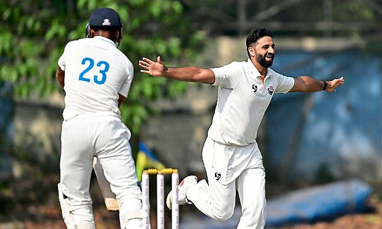 ಬಂಗಾಲ 99ಕ್ಕೆ ಆಲೌಟ್ ಜಯಕ್ಕೆ ಕಾದಿದೆ ಜಮ್ಮು ಕಾಶ್ಮೀರ  