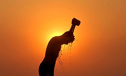 ಸೂರ್ಯನ ತಾಪ; ಕಾರ್ಮಿಕರು ಮಧ್ಯಾಹ್ನ ಕೆಲಸ ಮಾಡುವಂತಿಲ್ಲ: ಕೇರಳ ಸರಕಾರ