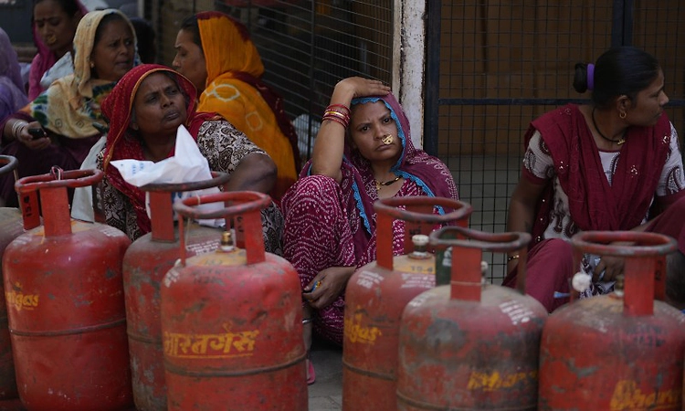 LPG consumption slumps 17% in March on war-related shortages