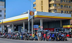 ಮಧ್ಯಪ್ರಾಚ್ಯ ಸಂಘರ್ಷ: ತೈಲ ಕೊರತೆ ಬೆನ್ನಲ್ಲೇ ಶ್ರೀಲಂಕಾದಲ್ಲಿ ವಾರಕ್ಕೆ 4 ದಿನವಷ್ಟೇ ಕೆಲಸ!