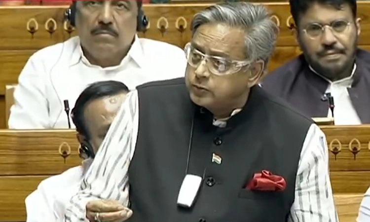 ಕ್ಷೇತ್ರ ಪುನರ್ವಿಂಗಡಣೆ 'ರಾಜಕೀಯ ನೋಟು ಅಮಾನ್ಯೀಕರಣ'ವಾಗಲಿದೆ: ಶಶಿ ತರೂರ್