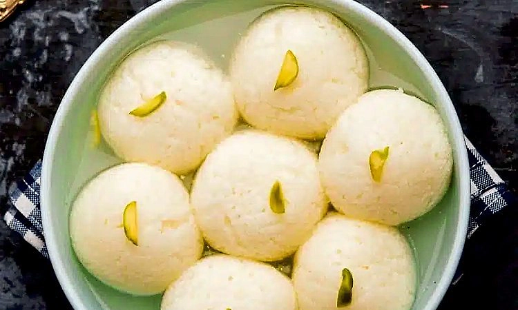 ರಸಗುಲ್ಲ ತಿಂದನೆಂದು ಬಾಲಕನನ್ನು ಉರಿಯುವ ತಂದೂರಿ ಒಲೆಗೆ ಎಸೆದ ಅಡುಗೆಯವ! 