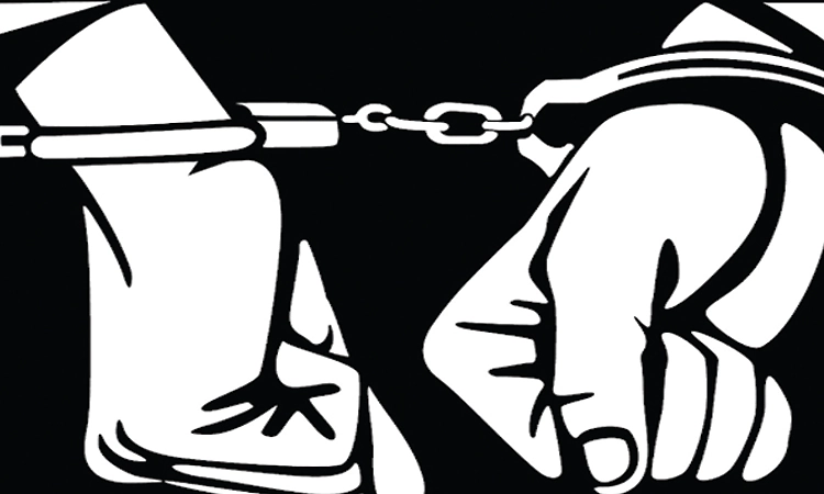 ಕಾರಿನಲ್ಲಿ ಸಾಗಿಸುತ್ತಿದ್ದ ಎಂಡಿಎಂಎ, ಗಾಂಜಾ ಸಹಿತ ಇಬ್ಬರ ಬಂಧನ