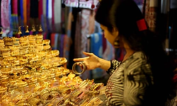 India's gems, jewellery exports down 9.07 pc in April at USD 2,226.45 mn