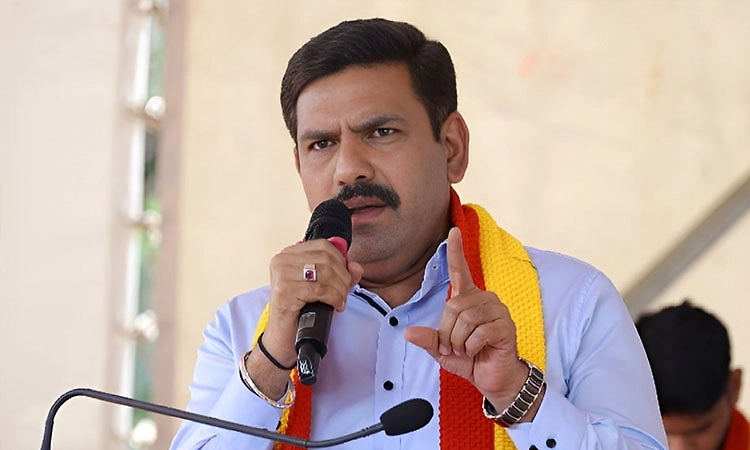 ಡಿಕೆಶಿಗೆ ರೈತರಿಗಿಂತ ರಿಯಲ್‌ ಎಸ್ಟೇಟ್‌ ಆದ್ಯತೆ: ವಿಜಯೇಂದ್ರ