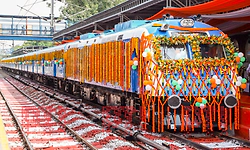 Hydrogen-powered train successful example of Make in India campaign: PM Modi