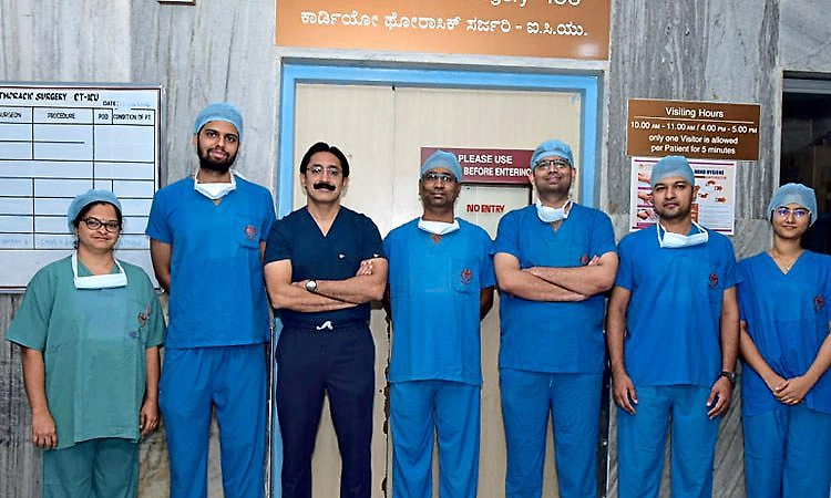 ಹೃದಯ ಸ್ತಂಭನಕ್ಕೆ ಒಳಗಾಗಿದ್ದ ವ್ಯಕ್ತಿಗೆ ಎಕ್ಮೋ ಚಿಕಿತ್ಸೆ ನೀಡಿ ಜೀವ ಉಳಿಸಿದ ಕೆಎಂಸಿ ಮಣಿಪಾಲ