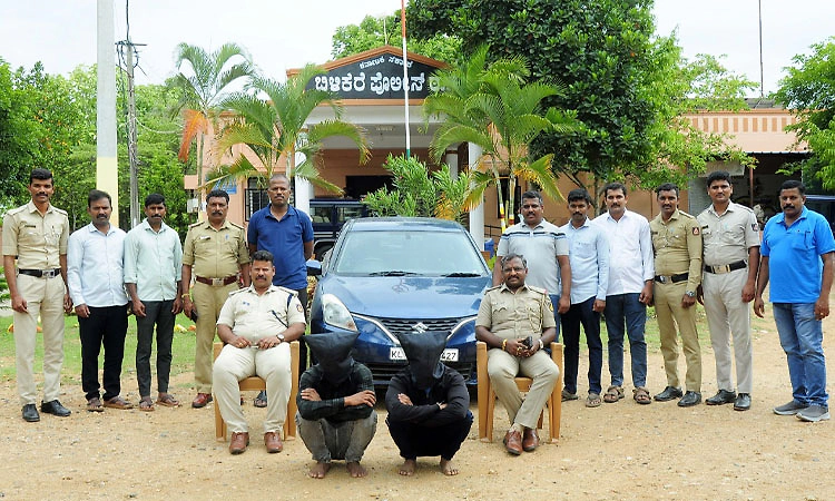 Hunsur: ಅಂತರ ರಾಜ್ಯ ಕಳ್ಳರ ಬಂಧನ; 9 ಲಕ್ಷದ ಚಿನ್ನಾಭರಣ ವಶ