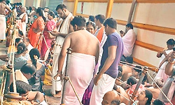 ಆಶ್ಲೇಷಾ ನಕ್ಷತ್ರ: ಕುಕ್ಕೆ ಶ್ರೀ ಸುಬ್ರಹ್ಮಣ್ಯ ಕ್ಷೇತ್ರದಲ್ಲಿ ಭಕ್ತರ ದಟ್ಟಣೆ