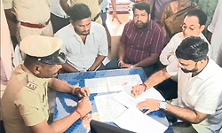 ವಂದೇ ಮಾತರಂಗೆ ಅವಮಾನ: ಸೋನಿಯಾ  ಗಾಂಧಿ ವಿರುದ್ಧ ಬಿಜೆಪಿಯಿಂದ ದೂರು