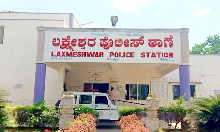 ಗದಗ: ಹಳ್ಳದ ಪಕ್ಕದಲ್ಲಿ ಅನುಮಾನಾಸ್ಪದವಾಗಿ ಕೈಮಗ್ಗ ಕಾರ್ಮಿಕನ ಶವ ಪತ್ತೆ!