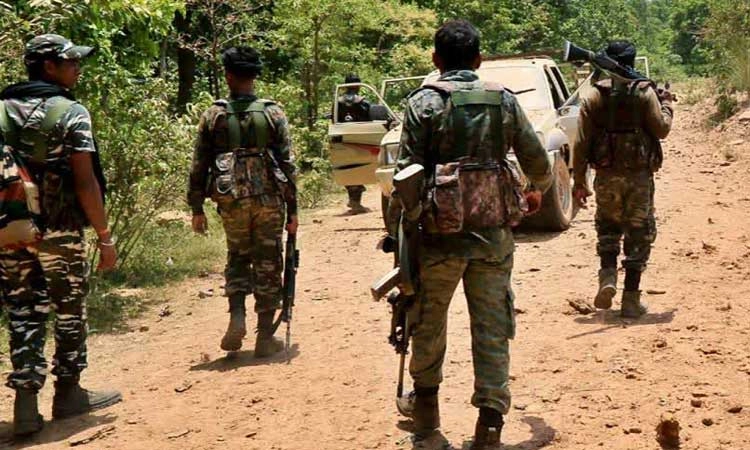 Naxal: ಮಹಾರಾಷ್ಟ್ರದ ಗಡ್ಚಿರೋಲಿಯಲ್ಲಿ ಕಾರ್ಯಾಚರಣೆ... ಇಬ್ಬರು ಮಹಿಳಾ ನಕ್ಸಲರ ಹ*ತ್ಯೆ
