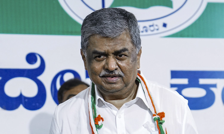 Hariprasad demands CEC Gyanesh Kumar's resignation, arrest over SIR exercise
