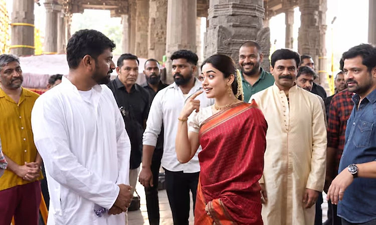 ಎಂ.ಎಸ್‌. ಸುಬ್ಬುಲಕ್ಷ್ಮಿ ಕುಟುಂಬವನ್ನು ಭೇಟಿಯಾದ ರಶ್ಮಿಕಾ ಮಂದಣ್ಣ: ವಿಡಿಯೋ ವೈರಲ್‌ 
