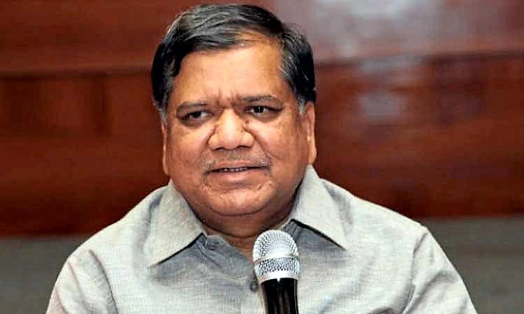 2 ಚರಣಕ್ಕೆ ನಿಲ್ಲಿಸಿದ್ದ "ವಂದೇ ಮಾತರಂ'  ಗೀತೆಯನ್ನು ಪೂರ್ತಿ ಹಾಕಿಸಿದ ಶೆಟ್ಟರ್