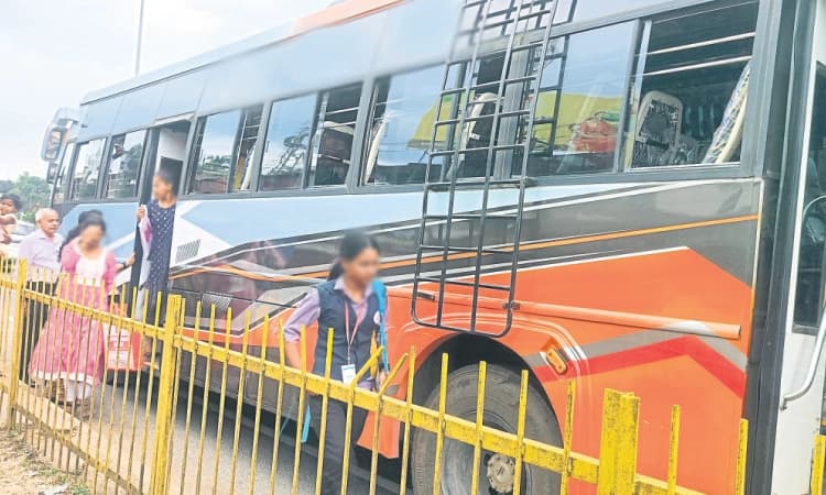 Kota: ಸರ್ವಿಸ್‌ ರೋಡಿಗೂ ಹೋಗದ ಬಸ್‌ಗಳು!