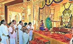 Udupi Uchila Dasara 2026: Mass Kumkumarchane, little girls dressed as Goddess Sharada