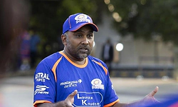 IPL: ಮುಂಬೈ ಇಂಡಿಯನ್ಸ್‌ ಕೋಚ್‌ ಹುದ್ದೆಯಿಂದ ಕೆಳಕ್ಕಿಳಿದ ಮಹೇಲಾ ಜಯವರ್ಧನೆ