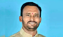 ಮೈಸೂರು ಸಿಲ್ಕ್ ಮಾದರೀಲಿ ರಾಜ್ಯ ಮಟ್ಟದ ಖಾದಿ ಉತ್ಸವ: ವಿಜಯಾನಂದ ಕಾಶಪ್ಪನವರ
