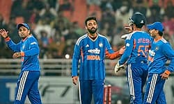 ಟಿ20: ವರುಣ್‌ಗೆ 818 ರೇಟಿಂಗ್‌ ಅಂಕ, ಭಾರತದ ಅತಿ ಗರಿಷ್ಠ