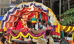 Shiroor paryaya:ಶ್ರೀ ಸರ್ವಜ್ಞ ಪೀಠಾರೋಹಣ ಮಾಡಿದ ಶ್ರೀ ವೇದವರ್ಧನ ತೀರ್ಥ ಶ್ರೀಪಾದರು