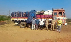 Yadagiri: ಅಕ್ರಮ ಸಾಗಾಣಿಕೆ, 20,975 ಕೆಜಿ ಪಡಿತರ ಅಕ್ಕಿ ಜಪ್ತಿ