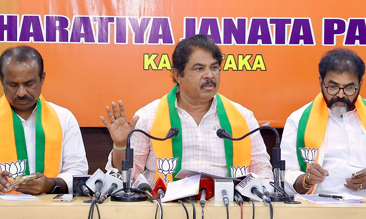 ಅಬಕಾರಿ ಸಚಿವರು ರಾಜೀನಾಮೆ ಕೊಡಲಿ: ಆರ್‌.ಅಶೋಕ್