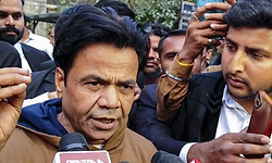 Actor Rajpal Yadav walks out of Tihar Jail after HC suspends sentence in cheque bounce cases