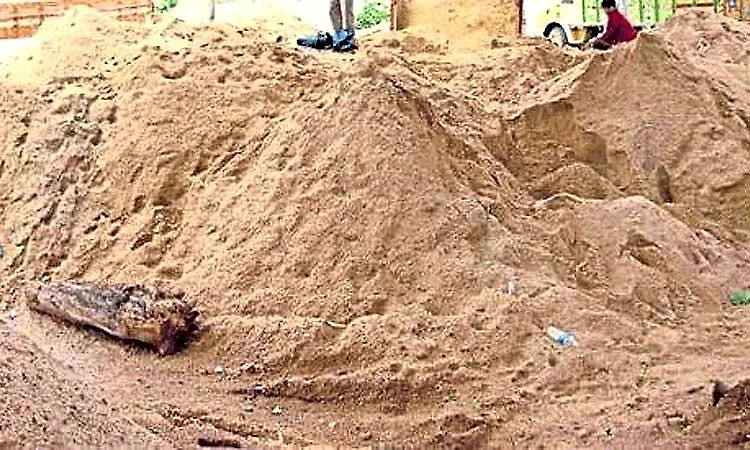 Belthangady: ಅಕ್ರಮ ಮರಳುಗಾರಿಕೆ; ಪ್ರಕರಣ ದಾಖಲು