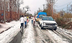 Karnataka: Hailstorm batters several districts