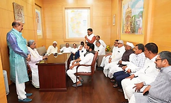 Congress Government: ಸಚಿವ ಸಂಪುಟ ಸೇರ್ಪಡೆಗೆ ಹಿರಿಯ ಶಾಸಕರ ಪಟ್ಟು