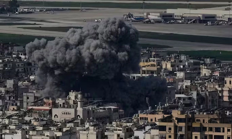 ಹೊರ್ಮುಜ್ ಜಲಸಂಧಿ ಬಳಿ  ಬಂಕರ್ ಬಸ್ಟರ್ ಬಾಂಬ್‌ಗಳನ್ನು ಹಾಕಿದ ಅಮೆರಿಕ