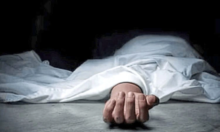 ಬಾತ್‌ರೂಮಿನಲ್ಲಿ ಬಿದ್ದು ಕೂಲಿ ಕಾರ್ಮಿಕ ಸಾವು  