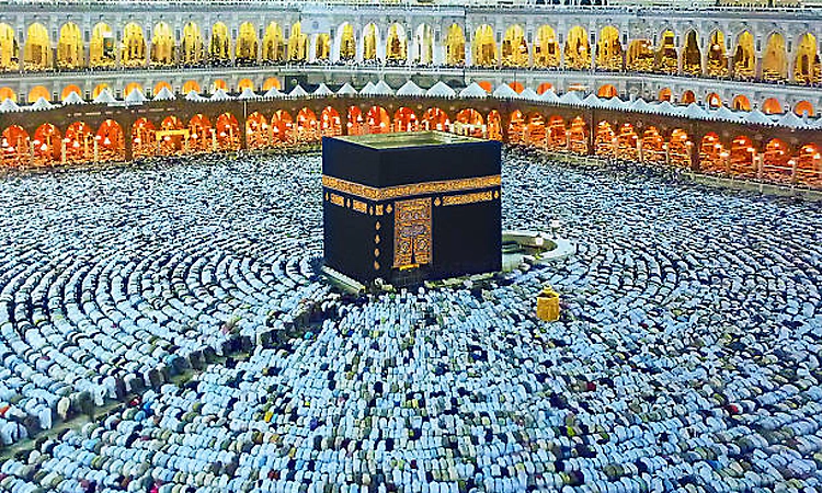 First batch of Indian pilgrims arrives in Saudi Arabia for Haj